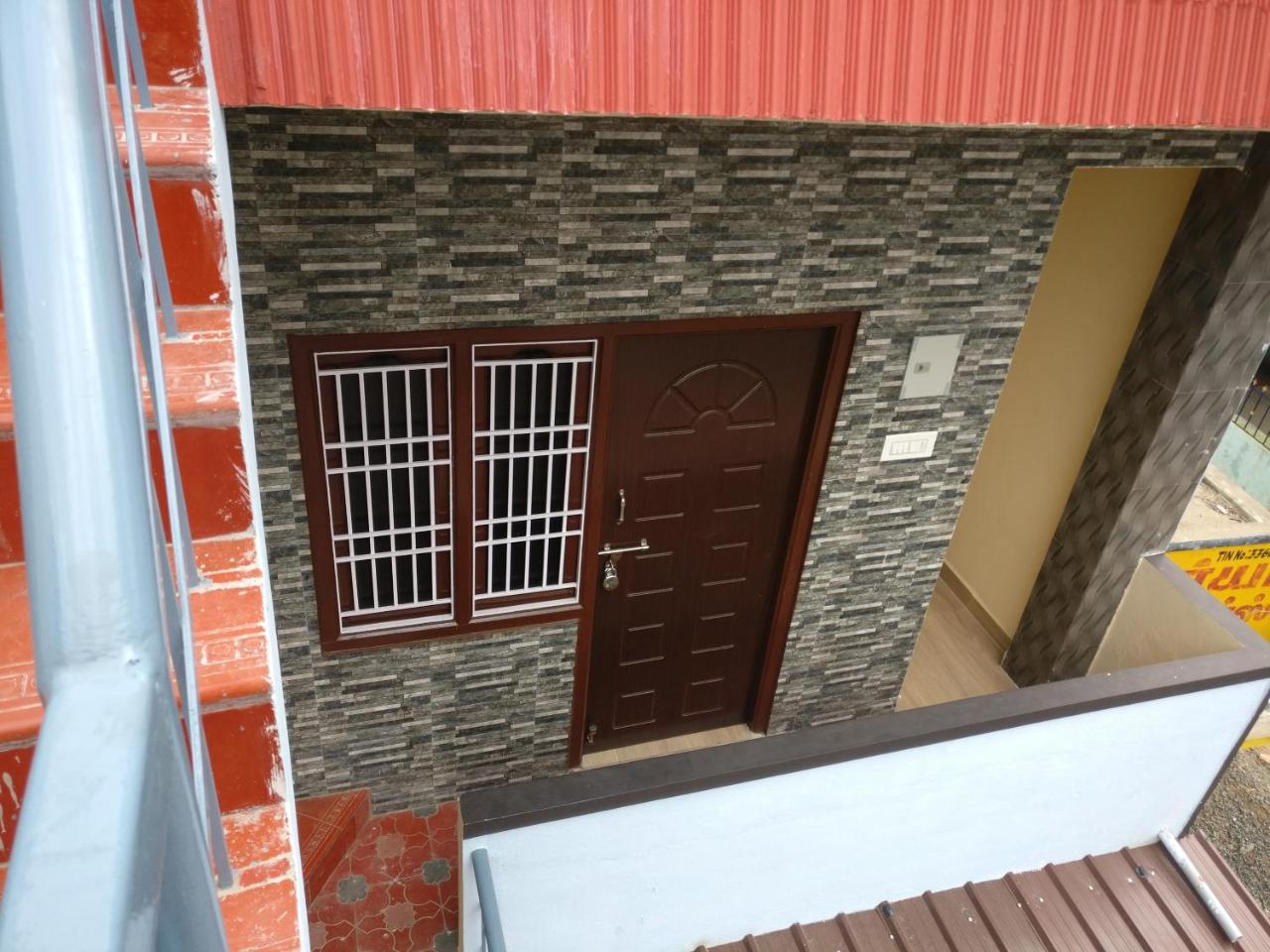 Selvalakshmi Restaurant And Lodge Tiruvannāmalai Exterior photo
